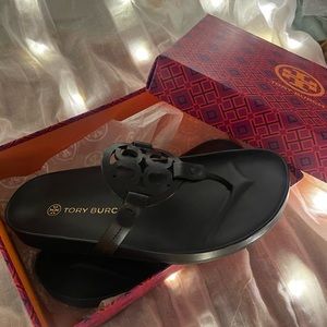 Tory Burch Sandals black